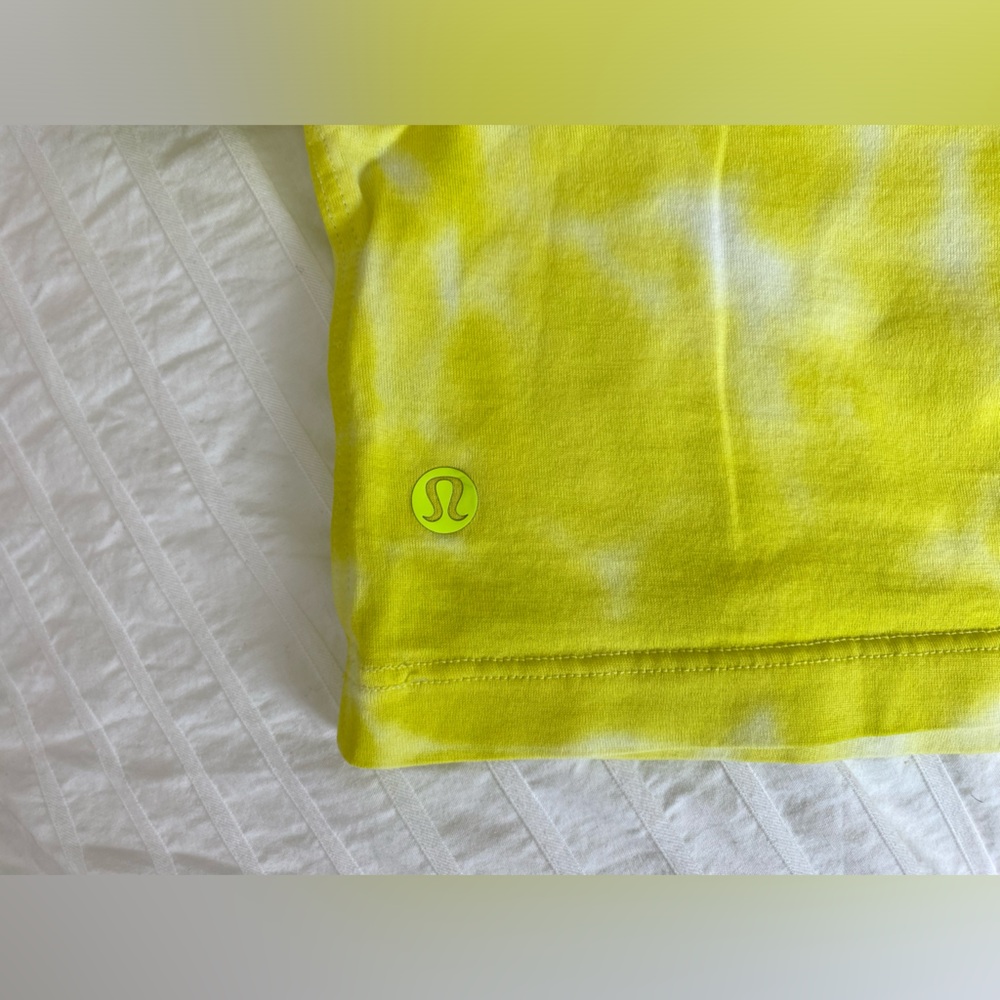 Lululemon crop